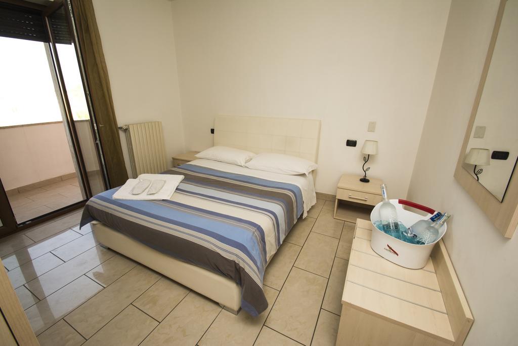 Twin Towers Rooms Lecce Luaran gambar