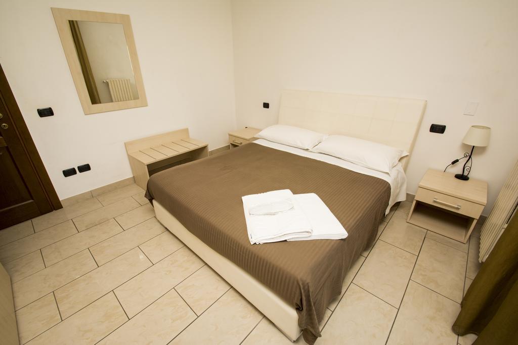 Twin Towers Rooms Lecce Luaran gambar